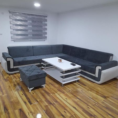 Apartman Micevic Foca Buitenkant foto
