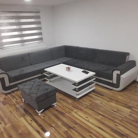 Apartman Micevic Foca Buitenkant foto